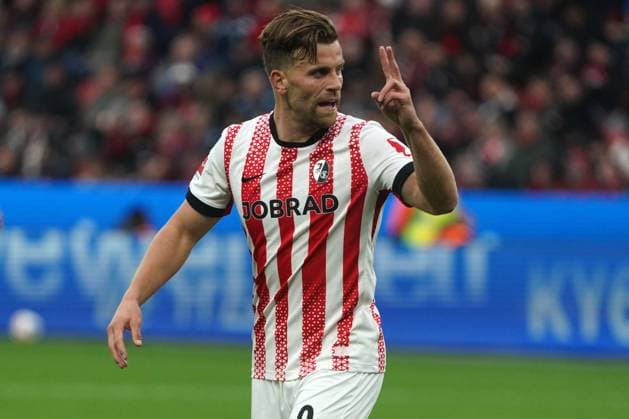 Soccer, 1 Bundesliga, Season 2025 2026, Bayer 04 Leverkusen SC Freiburg 26 10 2025, Bayarena Leverkusen lucas höler SC Freiburg , Action, Single picture