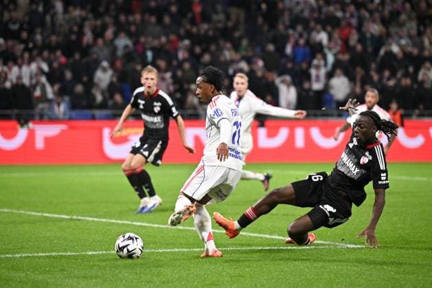 Olympique Lyonnais v RC Strasbourg Alsace - Ligue 1 McDonald s 2025 2026 11 Malick FOFANA (ol) during the Ligue 1 McDonald s match between Lyon and Strasbourg at Groupama Stadium on October 26, 2025 in Lyon, France. Lyon France  Copyright: xFEPx 776348169