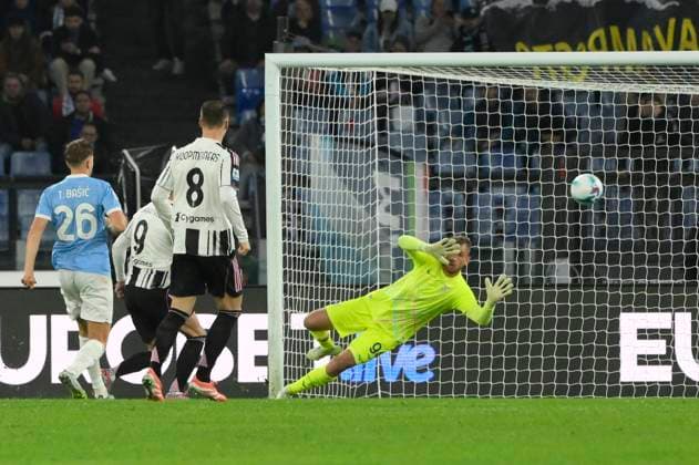 Juventus Dusan Vlahovic during the Serie A Enilive soccer match between SS Lazio and Juventus FC at the Rome s Olympic stadium, Italy - Sunday, October 26, 2025. - Soccer.  Copyright: xFabrizioxCorradetti LaPressex