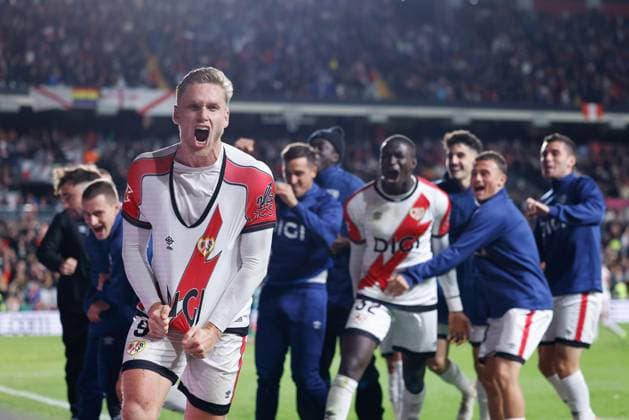 October 26, 2025, Madrid, Madrid, Spain: Alemao of Rayo Vallecano celebrates a goal during the Spanish League, LaLiga EA Sports, football match played between Rayo Vallecano and Deportivo Alaves at Estadio de Vallecas on October 26, 2025, in Madrid, Spain. Madrid Spain - ZUMAa181 20251026_zaa_a181_335 Copyright: xDennisxAgyemanx