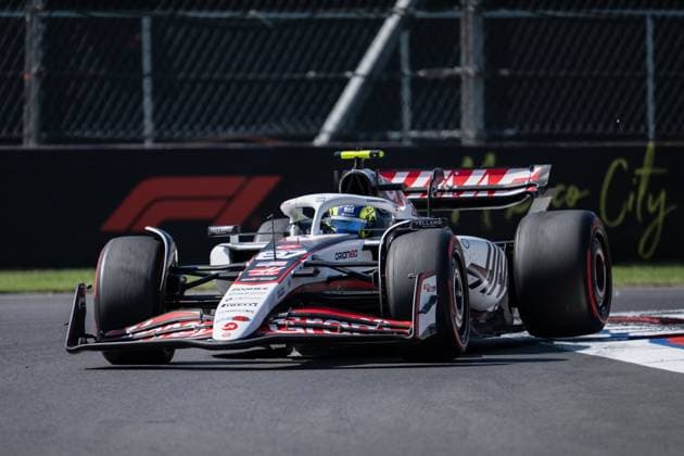 Oliver Bearman driving Haas VF-25 during F1 Grand Prix of Mexico at Autodromo Hermanos Rodriguez on October 26, 2025 in Mexico City, Mexico.  Copyright: xRichardxCallis SPPx Sportspressphoto_SPR52137
