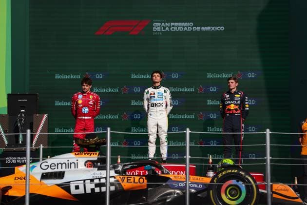 F1 - MEXICO CITY GRAND PRIX 2025 podium NORRIS Lando (gbr), McLaren F1 Team MCL39, LECLERC Charles (mco), Scuderia Ferrari SF-25, VERSTAPPEN Max (ned), Red Bull Racing RB21, portrait during the 2025 Formula 1 Mexico City Grand Prix, 20th round of the 2025 FIA Formula One World Championship, WM, Weltmeisterschaft from October 24 to 26, 2025 on the Autodromo Hermanos Rodriguez, in Mexico City, Mexico - Mexico CityMexico Copyright: xANTONINxVINCENTx