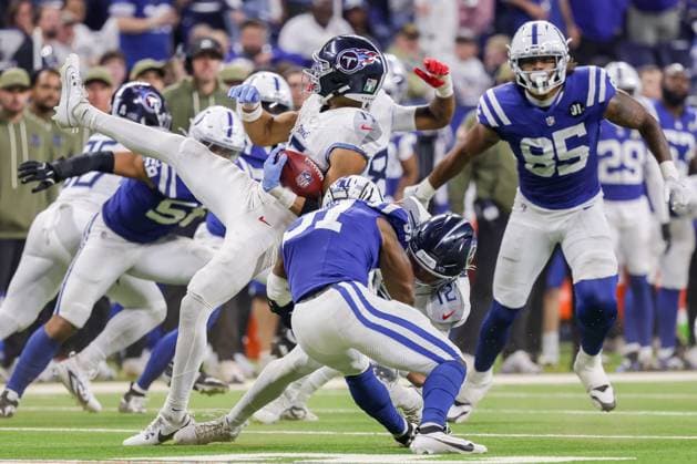 October 26, 2025, Indianapolis, Indiana, U.S: Tennessee Titans wide receiver Chimere Dike (17) is tackled by Indianapolis Colts running back Tyler Goodson (31) on a kickoff return during the game between the Tennessee Titans and the Indianapolis Colts at Lucas Oil Stadium, Indianapolis, Indiana. Indianapolis U.S - ZUMAs304 20251026_zaf_s304_001 Copyright: xScottxStuartx