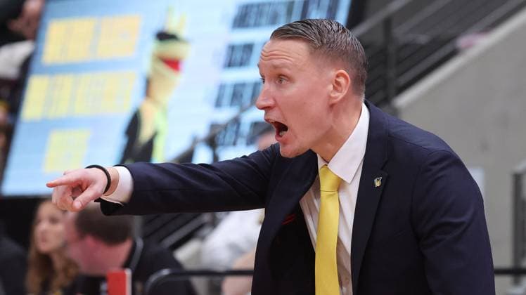 Ludwigsburg , easyCredit Basketball Bundesliga MHP Riesen Ludwigsburg vs ratiopharm Ulm , Mikko Riipinen Coach Riesen