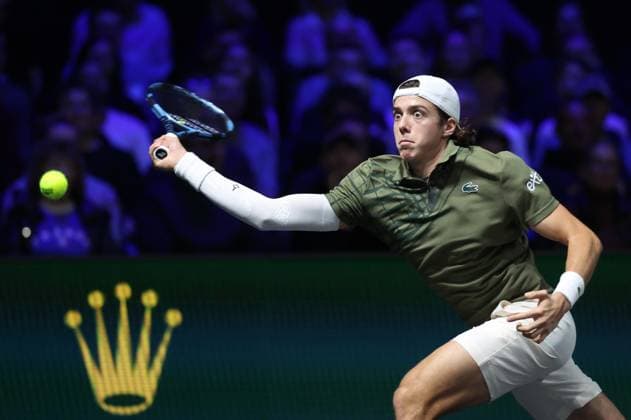 ROLEX PARIS MASTERS TENNIS 2025 Thierry Larret MAXPPP - Nanterre (92) 27 10 2025 Thierry Larret Maxppp. Tennis. Rolex Paris Masters. Paris La Defense, Nanterre (92). Du 25 octobre au 2 novembre 2025. Lundi 27 octobre 2025. Luciano DARDERI (ITA) vs Arthur CAZAUX (FRA) Nanterre (92) PARIS LA DEFENSE ARENA ILE DE FRANCE FRANCE  Copyright: xMAXPPPxThierryxLarretx TLR202510277320 TLR202510277320