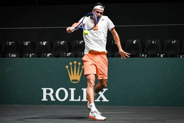 October 27, 2025, Paris, France, France: Daniel ALTMAIER of Germany during the first day of the Rolex Paris Masters 1000 tennis tournament at La Defense Arena on October 27, 2025 in Nanterre near Paris, France. Paris France - ZUMAm308 20251027_zsp_m308_006 Copyright: xMatthieuxMirvillex