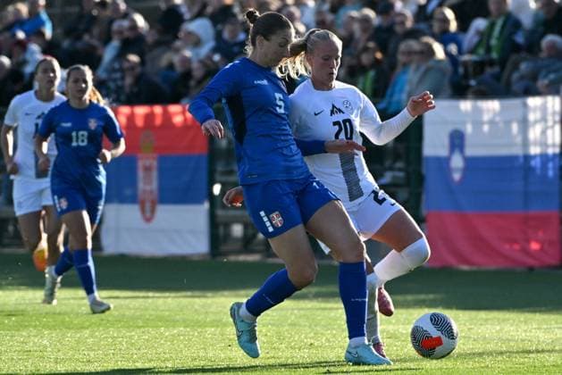 Radomlje, Slovenia, October 27th 2025, Violeta Slovic of Serbia (L) in action against Izabela Zara Kramzar of Slovenia (R) during the International women?s football Friendly match between Slovenia and Serbia at Sports Park Radomlje, Radomlje, Slovenia. (Photo by Igor Kupljenik Sports Press Photo) Copyright: xIgorxKupljenikx xSPPx Sportspressphoto_SPR52566