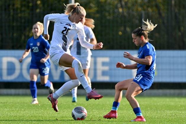 Football, Women, International match, Slovenia - Serbia