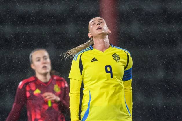 251027 Ellen Wangerheim of Sweden looks dejected during the international friendly under 23 football match between Sweden and Germany on October 27, 2025 in Malmö Photo Christoffer Borg Mattisson BILDBYRAN COP 261 CB0483 fotboll football soccer fotball u23 under 23 sverige sweden germany dam bbeng landslag depp  Copyright: CHRISTOFFERxBORGxMATTISSON BB251027CB046
