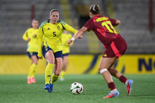251027 Alice Bergström of Sweden during the international friendly under 23 football match between Sweden and Germany on October 27, 2025 in Malmö Photo Christoffer Borg Mattisson BILDBYRAN COP 261 CB0483 fotboll football soccer fotball u23 under 23 sverige sweden germany dam bbeng landslag sverige sweden tyskland germany  Copyright: CHRISTOFFERxBORGxMATTISSON BB251027CB068