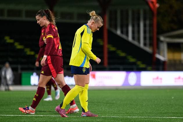 251027 Matilda NildÃ n of Sweden looks dejected during the international friendly under 23 football match between Sweden and Germany on October 27, 2025 in Malmö Photo Christoffer Borg Mattisson BILDBYRAN COP 261 CB0483 fotboll football soccer fotball u23 under 23 sverige sweden germany dam bbeng landslag depp  Copyright: CHRISTOFFERxBORGxMATTISSON BB251027CB075