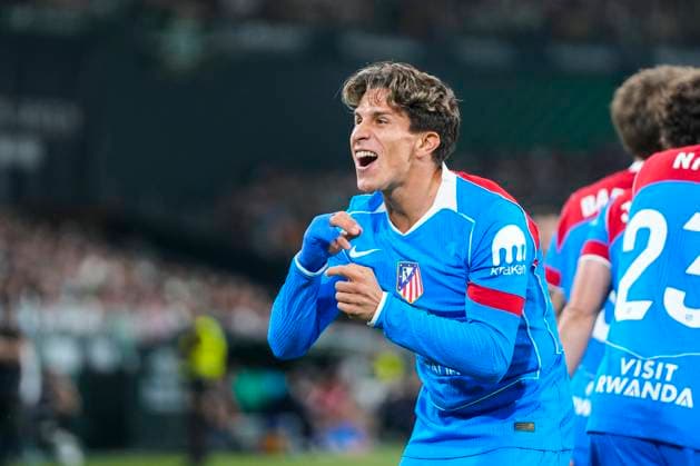 October 27, 2025, Sevilla, Sevilla, SPAIN: Giuliano Simeone of Atletico de Madrid celebrates a goal during the Spanish league, LaLiga EA Sports, football match played between Real Betis and Atletico de Madrid at La Cartuja stadium on October 27, 2025, in Sevilla, Spain. Sevilla SPAIN - ZUMAa181 20251027_zaa_a181_042 Copyright: xJoaquinxCorcherox