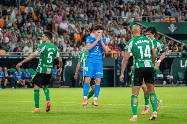 Julian Alvarez (N19) upset after missing a chance during La Liga match between Real Betis and Atlético de Madrid at the Estadio de la Cartuja in Seville, Spain Copyright: xAndresxLopezxSheridanxx xSPPx Sportspressphoto_SPR52615