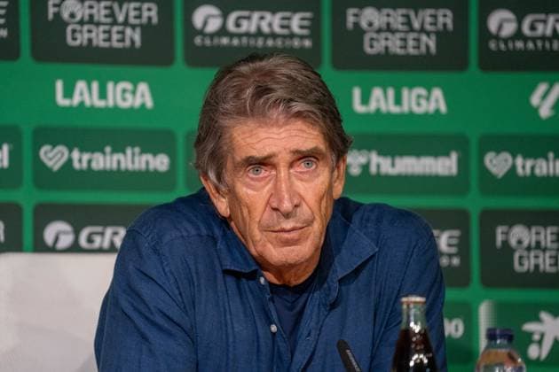 Real Betis head coach, Manuel Pellegrini during the post game press conference, PK, Pressekonferenz after La Liga match between Real Betis and Atlético de Madrid at the Estadio de la Cartuja in Seville, Spain Copyright: xAndresxLopezxSheridanxx xSPPx Sportspressphoto_SPR52673
