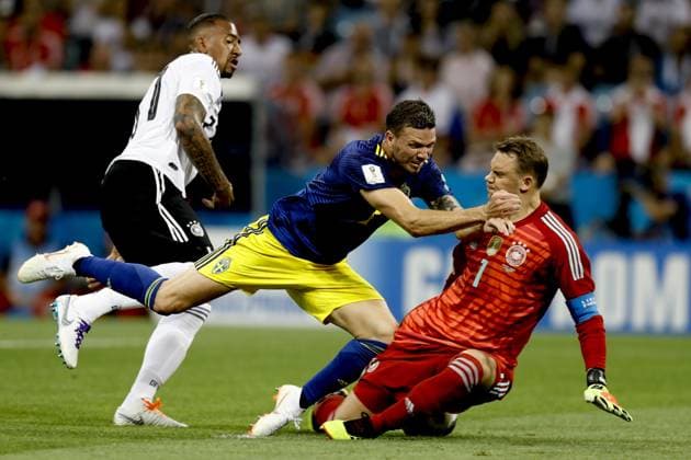 Germany v Sweden : Group F - 2018 FIFA World Cup, WM, Weltmeisterschaft, Fussball Russia SOCHI, RUSSIA - JUNE 23 : Manuel Neuer (R) of Germany vies with his competitor Marcus Berg (C) of Sweden during the 2018 FIFA World Cup Russia Group F match between Germany and Sweden at the Fisht Stadium in Sochi, Russia on June 23, 2018. Rusya World. Editorial use only. Please get in touch for any other usage.  Copyright: x2025xAnadoluxGökhanxBalcix