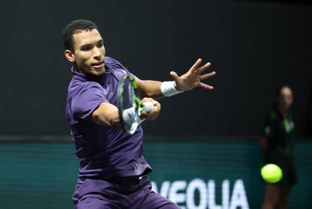 ROLEX PARIS MASTERS TENNIS 2025 Thierry Larret MAXPPP - Nanterre (92) 28 10 2025 Thierry Larret Maxppp. Tennis. Rolex Paris Masters. Paris La Defense, Nanterre (92). Du 25 octobre au 2 novembre 2025.Mardi 28 octobre 2025. Felix AUGER-ALIASSIME (CAN) vs Francisco COMESANA (ARG) Nanterre (92) PARIS LA DEFENSE ARENA ILE DE FRANCE FRANCE  Copyright: xMAXPPPxThierryxLarretx TLR202510289149 TLR202510289149