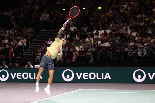 ROLEX PARIS MASTERS TENNIS 2025 Thierry Larret MAXPPP - Nanterre (92) 28 10 2025 Thierry Larret Maxppp. Tennis. Rolex Paris Masters. Paris La Defense, Nanterre (92). Du 25 octobre au 2 novembre 2025.Mardi 28 octobre 2025. Felix AUGER-ALIASSIME (CAN) vs Francisco COMESANA (ARG) Nanterre (92) PARIS LA DEFENSE ARENA ILE DE FRANCE FRANCE  Copyright: xMAXPPPxThierryxLarretx TLR202510289159 TLR202510289159