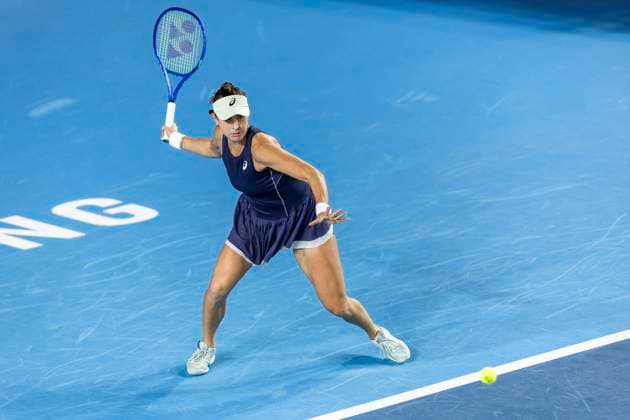 HONG KONG, CHINA OCTOBER 28 Belinda Bencic of Switzerland in action during the women™s singles round of 32 matches against Aliaksandra Sasnovich on day two of the Prudential Hong Kong Tennis Open at Victoria Park on October 28, 2025 in Hong Kong, China Photo by Yu Chun Christopher Wong Eurasia Sport Images Hong Kong Hong Kong China Copyright: x2025xEurasiaxSportxImagesx jp-en-EuSpIm-cw5_WTAHKG_20251028_1937