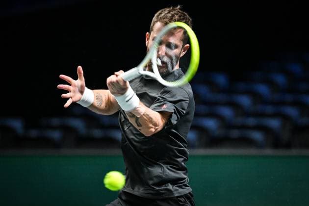 October 28, 2025, Nanterre, France, France: Corentin MOUTET of France during the second day of the Rolex Paris Masters 1000 tennis tournament at Accor Arena on October 28, 2025 in Nanterre near Paris, France. Nanterre France - ZUMAm308 20251028_zsp_m308_017 Copyright: xMatthieuxMirvillex