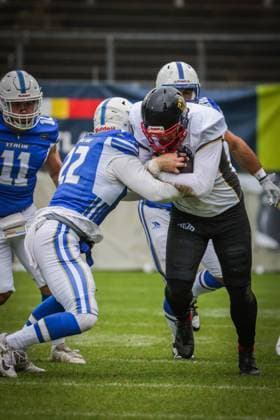AMERICAN FOOTBALL - IFAF EC, ITA vs GER KREFELD,GERMANY,28.OCT.25 - AMERICAN FOOTBALL - IFAF European Championship, EM, Europameisterschaft bronze medal game, Italy vs Germany. Image shows Eugenio Mannato (ITA) and John Levi Kruse (GER).  GEPAxpictures xDavidxBitzan