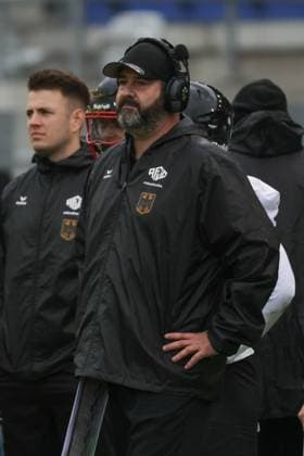 AMERICAN FOOTBALL - IFAF EC, ITA vs GER KREFELD,GERMANY,28.OCT.25 - AMERICAN FOOTBALL - IFAF European Championship, EM, Europameisterschaft bronze medal game, Italy vs Germany. Image shows head Coach Christian Rothe (GER).  GEPAxpictures xDavidxBitzan