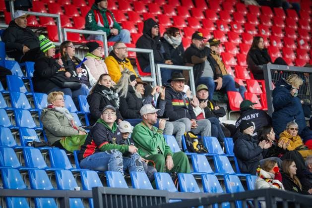 AMERICAN FOOTBALL - IFAF EC, ITA vs GER KREFELD,GERMANY,28.OCT.25 - AMERICAN FOOTBALL - IFAF European Championship, EM, Europameisterschaft bronze medal game, Italy vs Germany. Image shows a feature of fans of GER.  GEPAxpictures xDavidxBitzan