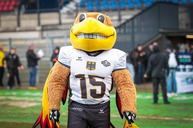 AMERICAN FOOTBALL - IFAF EC, ITA vs GER KREFELD,GERMANY,28.OCT.25 - AMERICAN FOOTBALL - IFAF European Championship, EM, Europameisterschaft bronze medal game, Italy vs Germany. Image shows a feature of the mascott of GER.  GEPAxpictures xDavidxBitzan