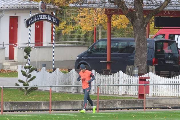 Jamal Musiala, during rehab training, after fibula fracture, ankle dislocation, football FC Bayern Munich training at Säbenerstrasse 28 10 2025 PHOTO Mladen Lackovic LakoPress