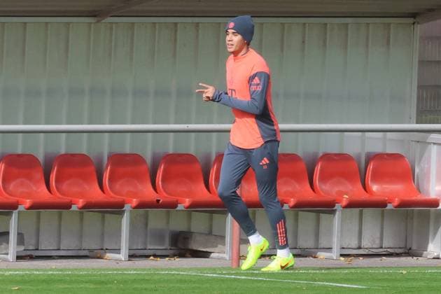 Jamal Musiala, during rehab training, after fibula fracture, ankle dislocation, football FC Bayern Munich training at Säbenerstrasse 28 10 2025 PHOTO Mladen Lackovic LakoPress