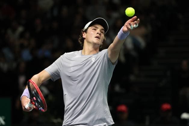 ROLEX PARIS MASTERS TENNIS 2025 Thierry Larret MAXPPP - Nanterre (92) 28 10 2025 Thierry Larret Maxppp. Tennis. Rolex Paris Masters. Paris La Defense, Nanterre (92). Du 25 octobre au 2 novembre 2025. Mardi 28 octobre 2025. Denis SHAPOVALOV (CAN) vs Joao FONSECA (BRA) Nanterre (92) PARIS LA DEFENSE ARENA ILE DE FRANCE FRANCE  Copyright: xMAXPPPxThierryxLarretx TLR202510289413 TLR202510289413