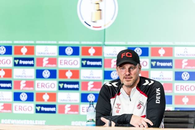 Pressconference 1 FC Koeln, 28 10 2025 COLOGNE, GERMANY OCTOBER 28 Lukas Kwasniok Head Coach 1 FC Koeln during the pre game press conference before the DFB Pokal match between 1 FC Koeln and FC Bayern Muenchen at RheinEnergiestadion on October 28, 2025 in Cologne, Germany DFB REGULATIONS PROHIBIT ANY USE OF PHOTOGRAPHS AS IMAGE SEQUENCES AND OR QUASI VIDEO Copyright: xBEAUTIFULxSPORTS Wunderlx
