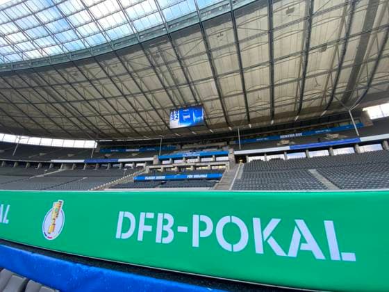 28 10 2025, xmohx, Soccer DFB Pokal 2 round, Hertha BSC Berlin SV Elversberg v l DFB Pokal in Olympiastadion Berlin, banner, advertising, poster, emblem DFB Pokal DFL DFB REGULATIONS PROHIBIT ANY USE OF PHOTOGRAPHS as IMAGE SEQUENCES and or QUASI VIDEO Berlin