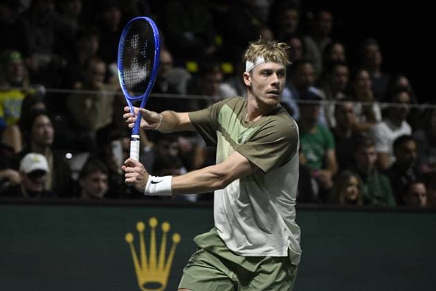 Rolex Paris Masters 2025 - Tennis - ATP, Tennis Herren - Rolex Paris Masters 2025 - Denis Shapovalov - Canada ParisFrance  Copyright: xChyslenexCaillaudx xPZnewsx