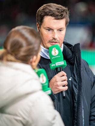 Merlin Polzin, Head Coach Hamburger SV at the pre-match interview, GER, 1 FC Heidenheim vs Hamburger SV, Football, DFB Pokal, Season 2025 2026, 28 10 2025, DFB DFL regulations prohibit any use of photographs as image sequences and or quasi video GER, 1 FC Heidenheim vs Hamburger SV, Football, DFB Pokal, Season 2025 2026, 28 10 2025 Heidenheim Copyright: xMichaelxSchmidt Eibner-Pressefotx EP_MST