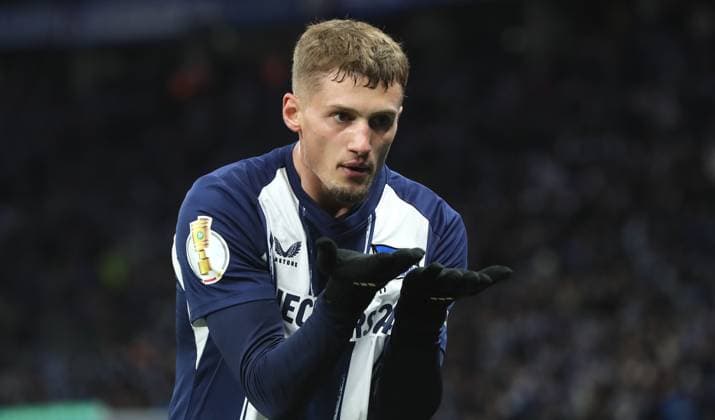 Michael Cuisance cheers after 1 0 joy emotion jubilation sport soccer soccer DFB Pokal 2 round men season 2025 2026 28 10 2025 Hertha BSC Berlin vs SV Elversberg DFL regulations prohibit any use of photographs as image sequences and or quasi video