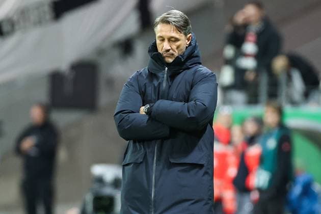 Soccer DFB Pokal Eintracht Frankfurt Borussia Dortmund on 28 10 2025 at Deutsche Bank Park in Frankfurt Coach Niko Kovac Dortmund dissatisfied, disappointed, disappointed, dejected MH