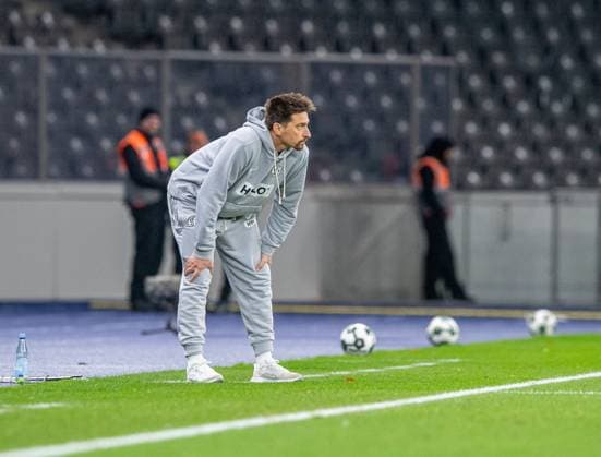 Soccer, Men, Season 2025 2026, DFB Pokal 2 Round , Hertha BSC SV Elversberg, Coach Vincent Wagner Elversberg , 28 10 2025, Copyright: xSebastianxRäppold MatthiasxKochx