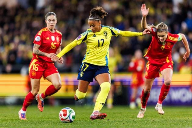 251028 Felicia Schröder of Sweden during the Women s Nations League semifinal between Sweden and Spain on October 28, 2025 in Gothenburg Photo Michael Erichsen BILDBYRAN COP 89 MI0896 fotboll football soccer fotball nations league uefa womens nations league semifinal semifinals sverige sweden spanien spain dam bbeng  Copyright: MICHAELxERICHSEN BB251028MI023
