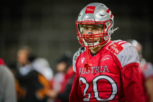 AMERICAN FOOTBALL - IFAF EC, AUT vs FIN KREFELD,GERMANY,28.OCT.25 - AMERICAN FOOTBALL - IFAF European Championship, EM, Europameisterschaft gold medal game, final, Austria vs Finland. Image shows Paul Schachner (AUT).  GEPAxpictures xDavidxBitzan