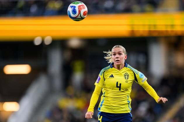 251028 Hanna Lundkvist of Sweden during the Women s Nations League semifinal between Sweden and Spain on October 28, 2025 in Gothenburg Photo Carl Sandin BILDBYRAN code CS MI0896 fotboll football soccer fotball nations league uefa womens nations league semifinal semifinals sverige sweden spanien spain dam bbeng  Copyright: CARLxSANDIN BB251028CS034