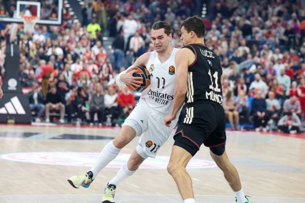 Mario Hezonja Real Madrid, 11 with Vladimir Lucic FC Bayern Basketball, 11 , GER, FC Bayern Basketball vs Real Madrid, Basketball, Euroleague, Matchday 7, Season 2025 2026, 28 10 2025, GER, FC Bayern Basketball vs Real Madrid, Basketball, Euroleague, Matchday 7, Season 2025 2026, 28 10 2025 Munich Copyright: xEibner-Pressefoto JennixMaulx EP_JML