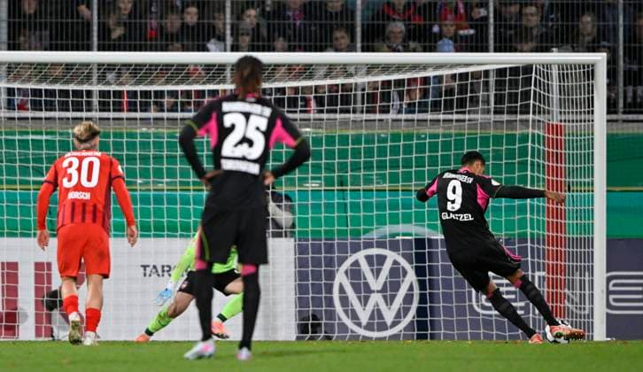 GOAL for 0 1 Robert Glatzel Hamburger SV HSV 09 Penalty, penalty kick Goal kick Action Goal chance 1 FC Heidenheim 1846 FCH vs Hamburger SV HSV DFB Pokal Second Round 28 10 2025 DFL REGULATIONS PROHIBIT ANY USE OF PHOTOGRAPHS AS IMAGE SEQUENCES AND OR QUASI VIDEO 1 FC Heidenheim 1846 FCH vs Hamburger SV HSV