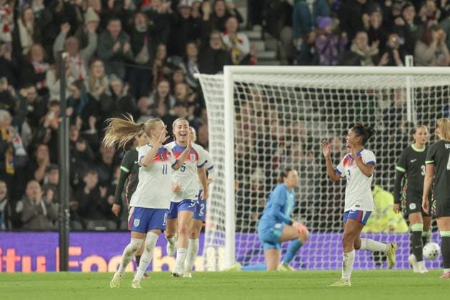 England Women v Australia Women Friendly 28 10 2025. GOAL 1 - 0 Aggie Beever-Jones of England scores and celebrates during the Friendly match between England Women and Australia Women at the Pride Park, Derby, England on 28 October 2025. Editorial use only , Copyright: xJezxTighex PSI-23131-0044