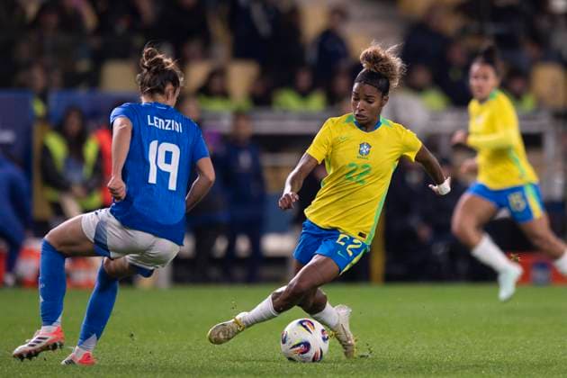 Luany of Brazil immediately before scoring a goal during the friendly match between the Brazilian Women s national team, Nationalteam and the Italian National Team held at the Ennio Tardini Stadium in Parma, Italy, this Tuesday, 28. (Photo by Joao Brandino Sports Press Photo) (Joao Brandino Sports Press Photo SPP) Copyright: xJoaoxBrandino SportsxPressxPhotox xSPPx spp-en-JoBrPrPh-SPP_joaobrandon_2810-6288