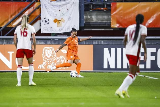 NIJMEGEN - Sherida Spitse of the Netherlands during the friendly match between the Netherlands and Canada at the Goffert Stadium on October 28, 2025, in Nijmegen, Netherlands. ANP VINCENT JANNINK xVIxANPxSportx xxANPxIVx 540575051 originalFilename: 540575051.jpg