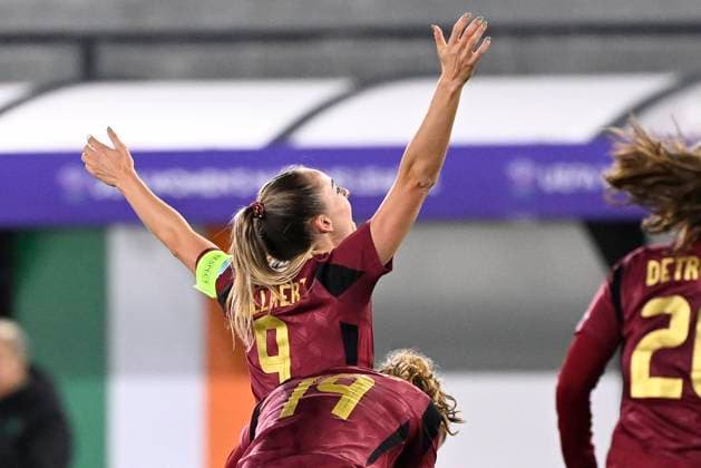 Belgium v Republic of Ireland - FIFA Women s World Cup 2027 promotion relegation play-off LEUVEN, BELGIUM - OCTOBER 28 : Wullaert Tessa forward of Belgium celebrates after scoring a goal to make it 2-0 during the second leg of the of FIFA Women s World Cup 2027 promotion relegation play-off match between Belgium and Republic of Ireland on October 28, 2025 in Leuven, Belgium, 28 10 2025 Leuven Belgium  Copyright: xTomasxSiskx