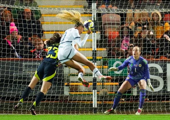 Sydney Scherbenleib of Switzerland Women heads past Scotland Women goalkeeper Lee Gibson while under pressure from Emma Lawton of Scotland Women andscores to give Switzerland a 0-1 lead. Scotland Women v Switzerland Women, International Friendly, Länderspiel, Nationalmannschaft Football, KDM Group East End Park, Dunfermline, Scotland, UK - 28 Oct 2025Dunfermline KDM Group East End Park Scotland United Kingdom EDITORIAL USE ONLY No use with unauthorised audio, video, data, fixture lists, club league logos or live services. Online in-match use limited to 120 images, no video emulation. No use in betting, games or single club league player publications. Copyright: xStuartxWallace Shutterstockx 15623644g