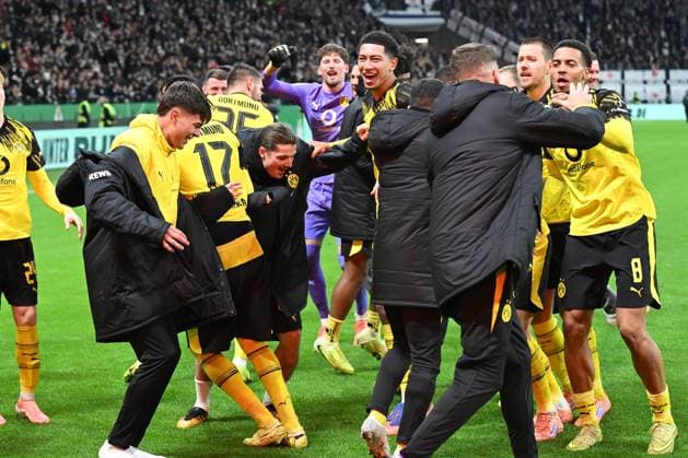 Soccer DFB Cup 2nd main round Eintracht Frankfurt Borussia Dortmund on 28 10 2025 at Deutsche Bank Park in Frankfurt Dortmund celebrate the victory DFL regulations prohibit any use of photographs as image sequences and or quasi video xJKx