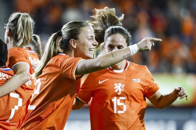 NIJMEGEN - Lynn Wilms of the Netherlands after scoring the 1-0 during the friendly match between the Netherlands and Canada at the Goffert Stadium on October 28, 2025, in Nijmegen, Netherlands. ANP VINCENT JANNINK xVIxANPxSportx xxANPxIVx 540577199 originalFilename: 540577199.jpg