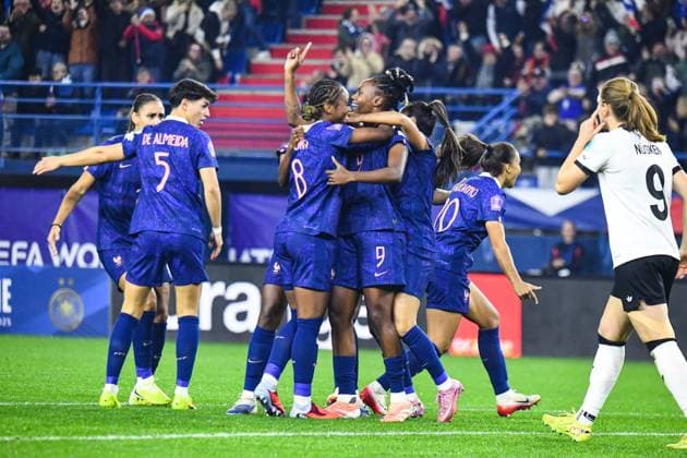 FOOTBALL : France Feminine vs Allemagne Feminine - Ligue des nations - Demi Finale retour - 28 10 2025 Joie des joueuses de l™equipe de france aprÃ s le but de Melvine Malard (France) CaenFrance  Copyright: xBaptistexAutissierx